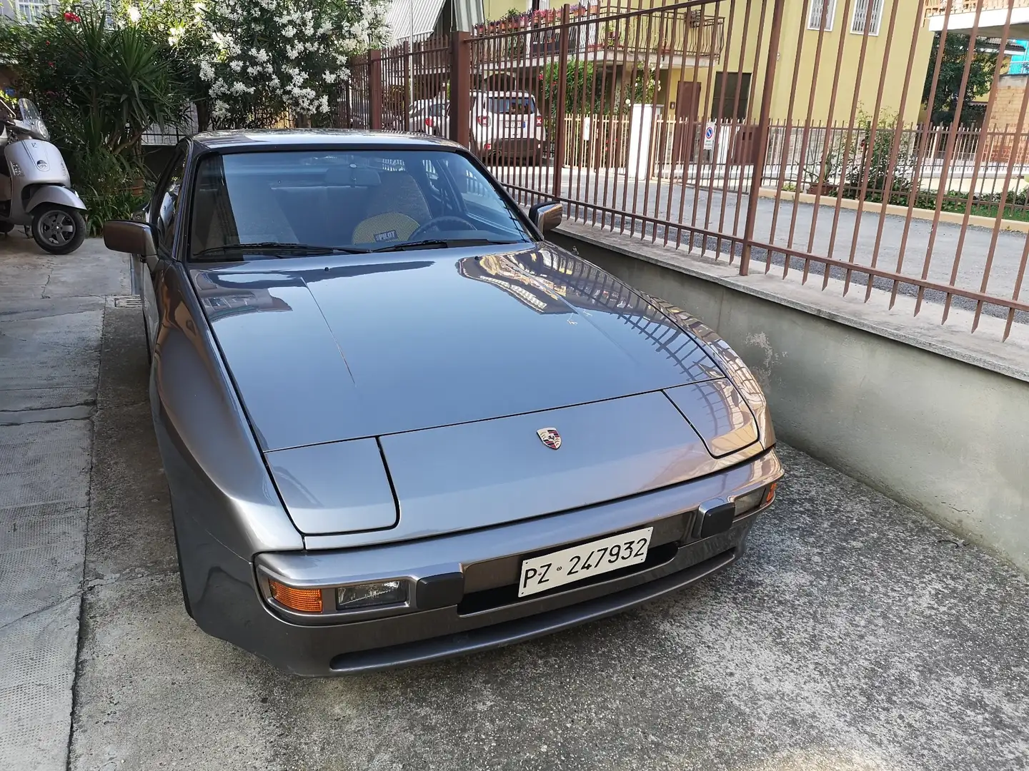 Porsche 944 Coupe 2.5 - 1