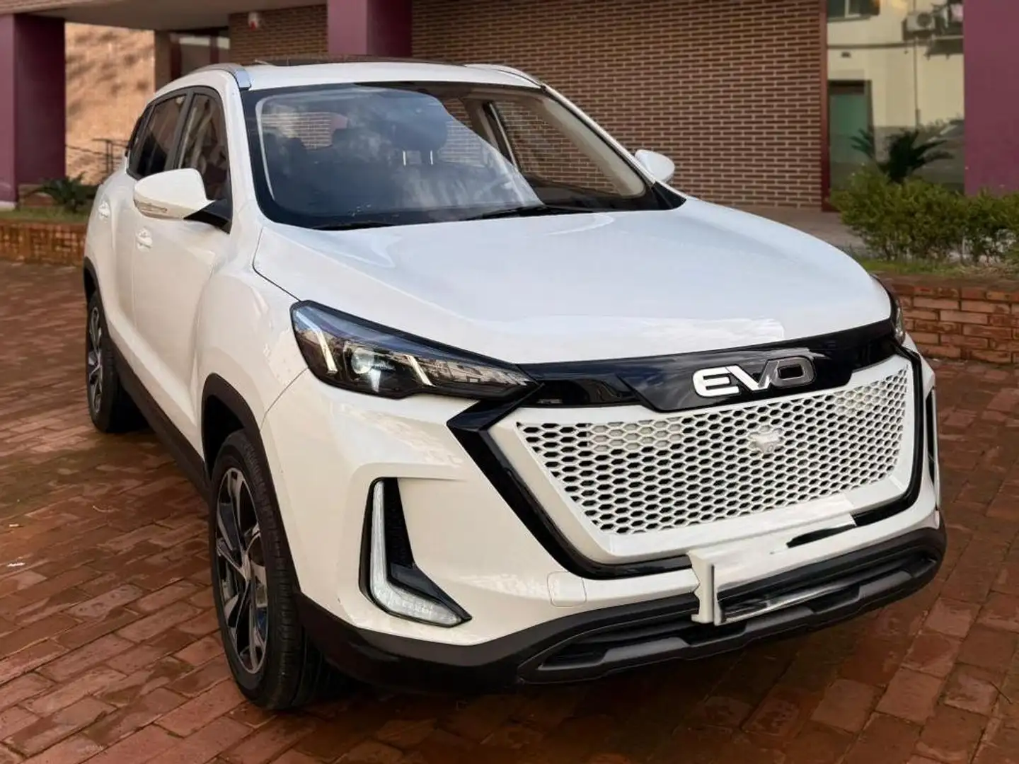 DR Automobiles DR EVO5 Evo 5 II Evo 5 1.5 turbo Gpl 120cv Bianco - 1