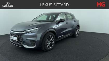 Lexus LBX Elegant 2WD
