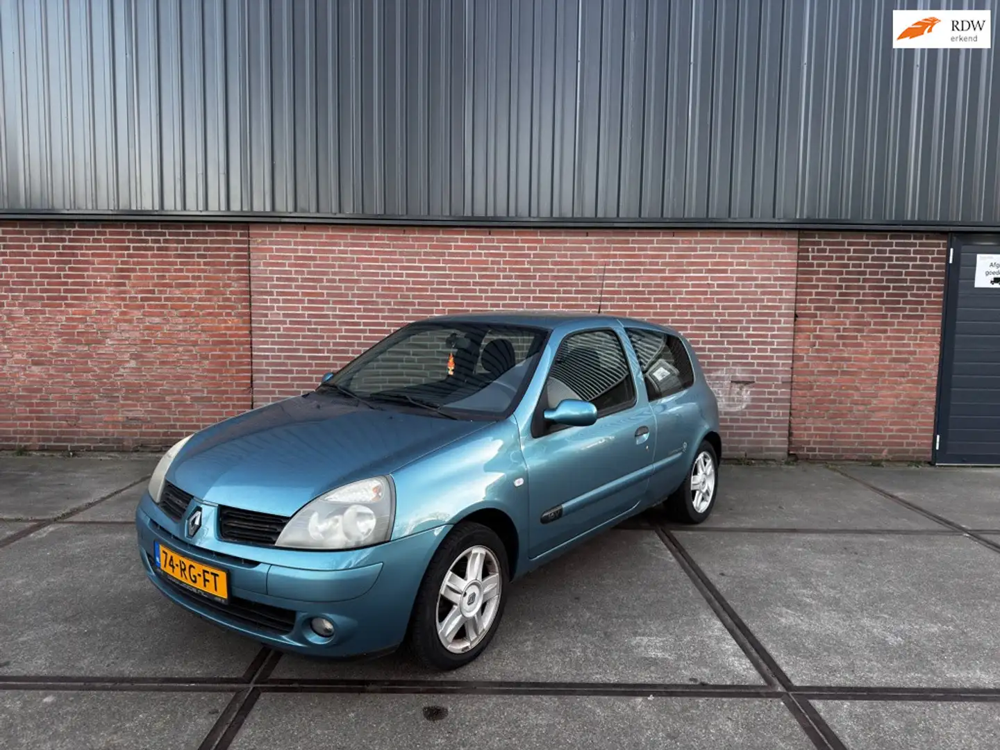 Renault Clio 1.2-16V Authentique Comfort Modrá - 1