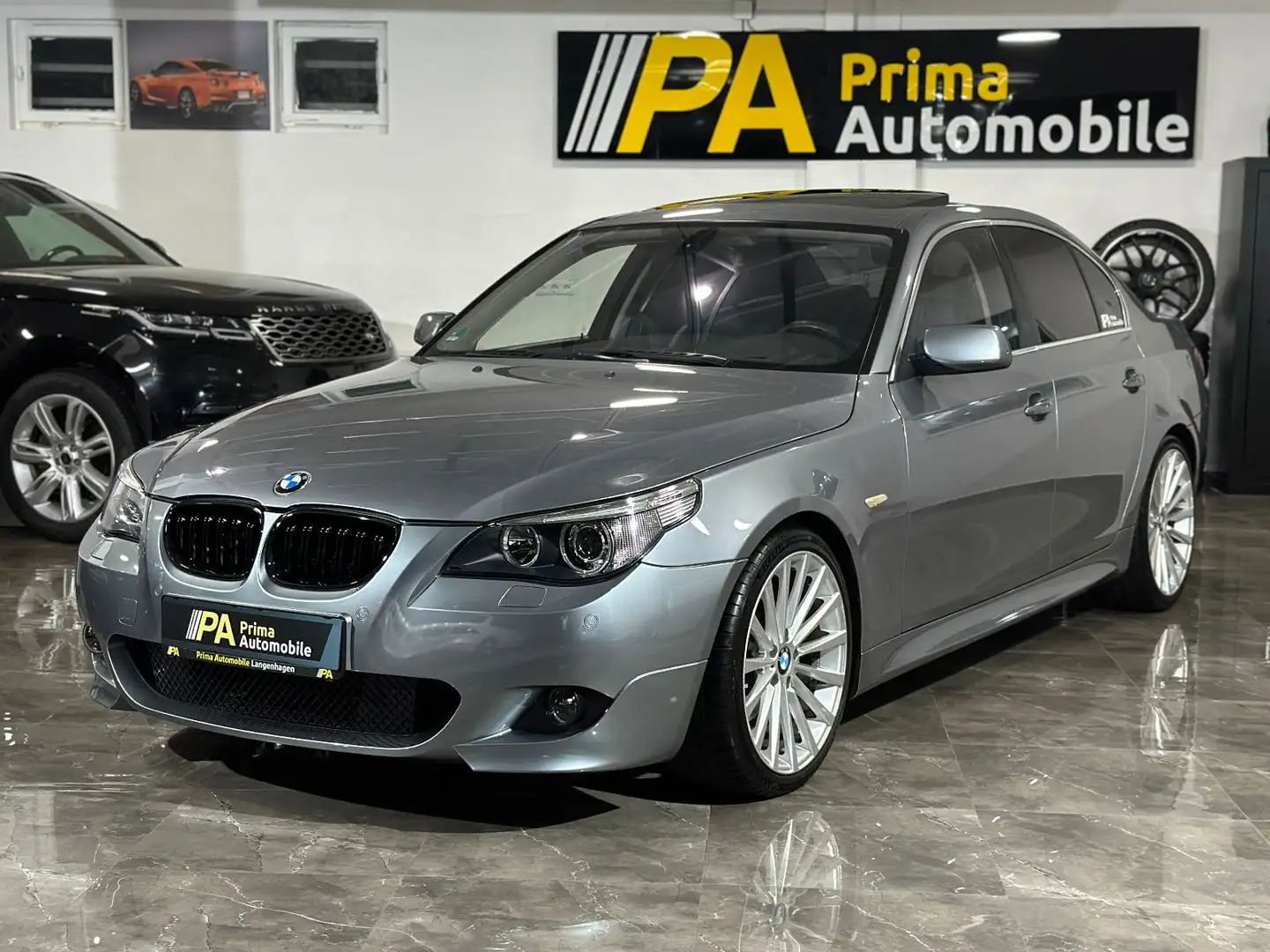 BMW 530 i Lim. xDrive M-Paket Dt. Fahrzeug HUD Xenon Grau - 1