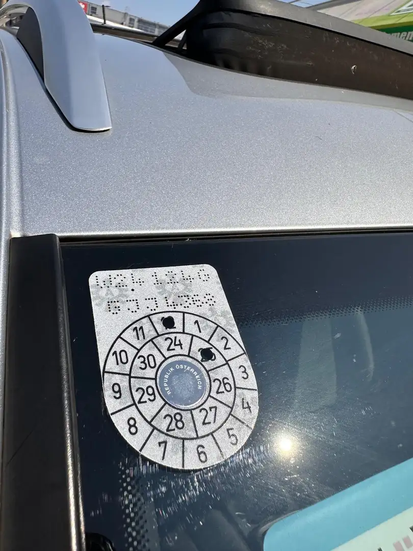 SEAT Ateca Ateca 2,0 Xcellence 4WD TDI DSG Xcellence Silber - 2