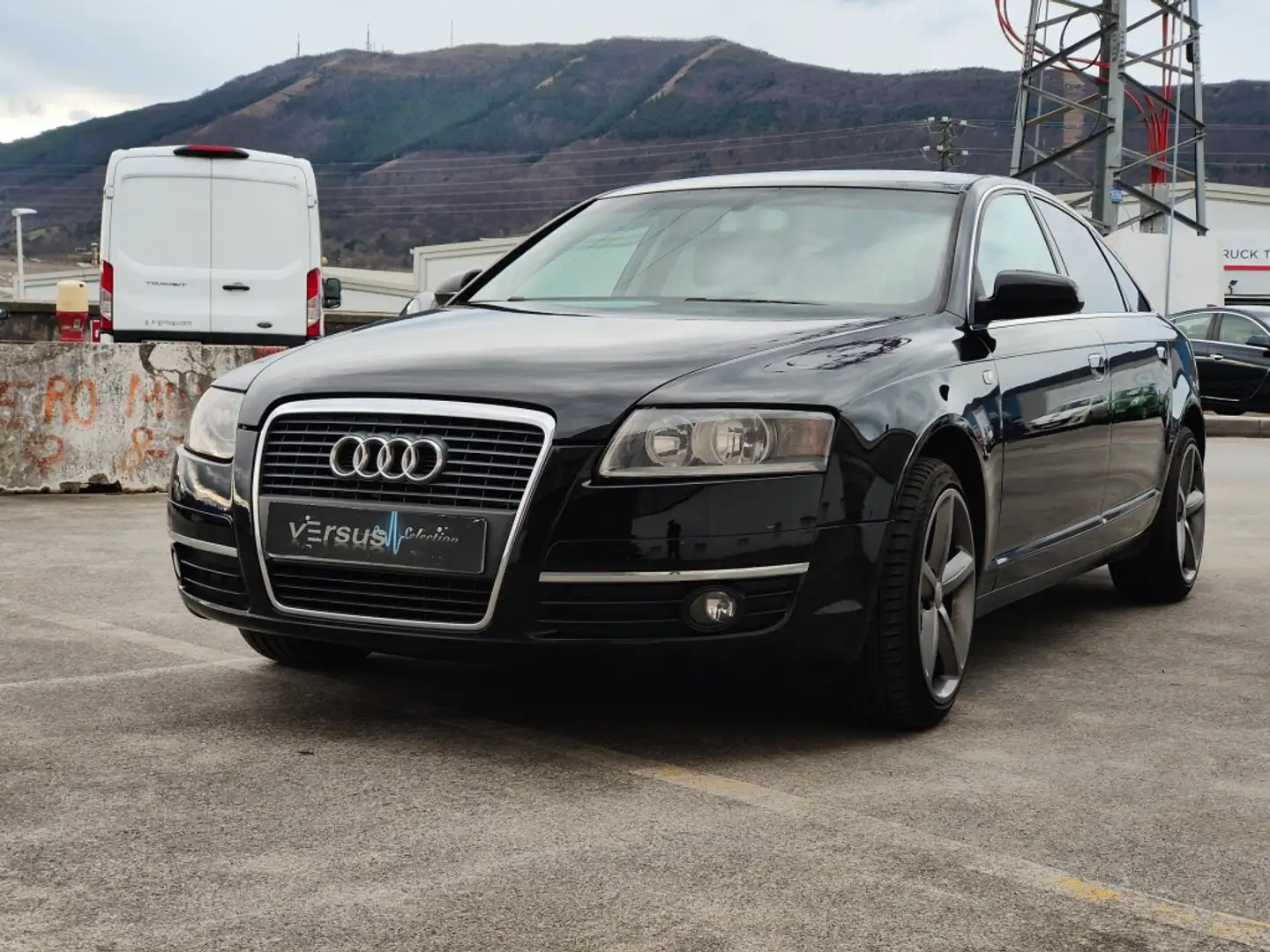 Audi A6 2.4 Negro - 1