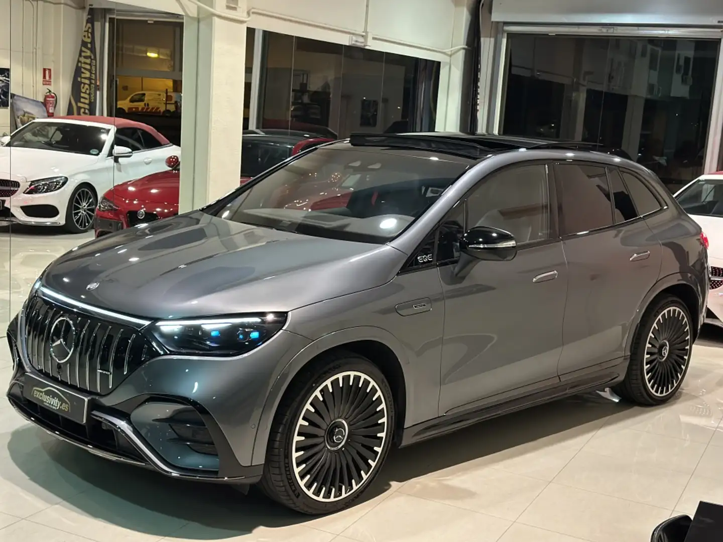 Mercedes-Benz EQE 43 AMG 4Matic Grigio - 1