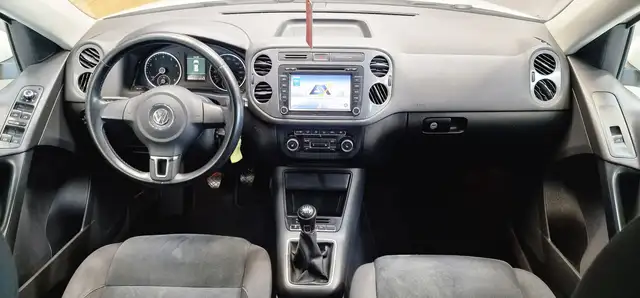 Volkswagen Tiguan view 10