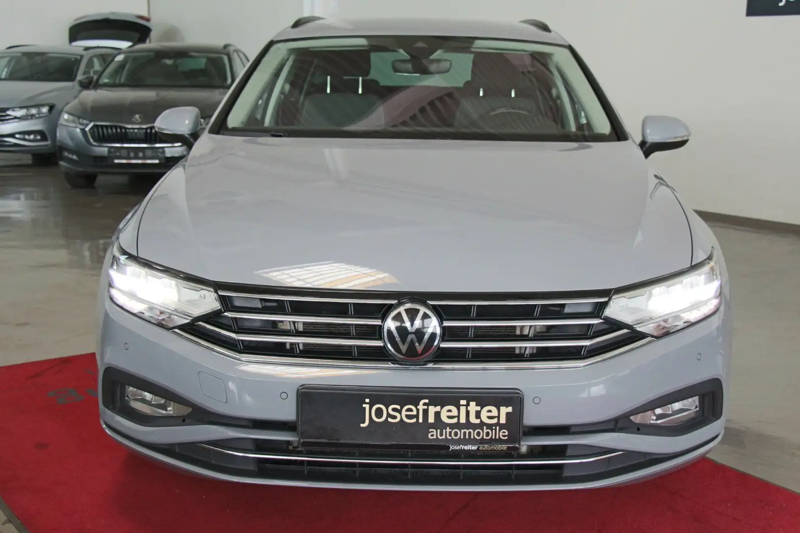 Volkswagen Passat Variant 2.0 TDI Business DSG AHK/NAVI/KAMERA Grau - 2
