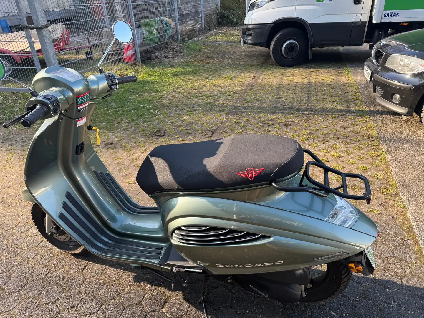 Zündapp Bella Roller 50R’24 Verde - 1