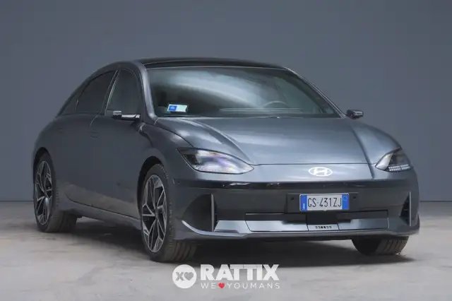 Hyundai IONIQ 6 motore elettrico 77,4 kWh Evolution AWD + tetto p