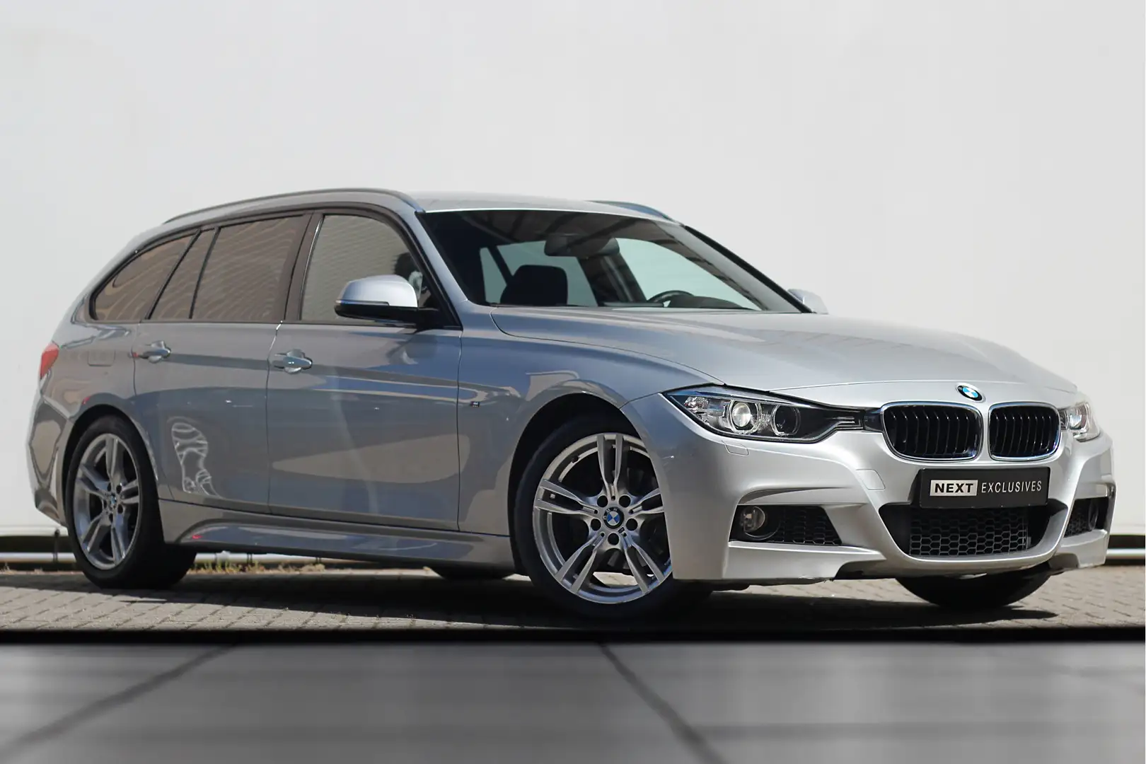 BMW 316 3-serie Touring 316i Executive M-sport | Orig. NL Zilver - 2