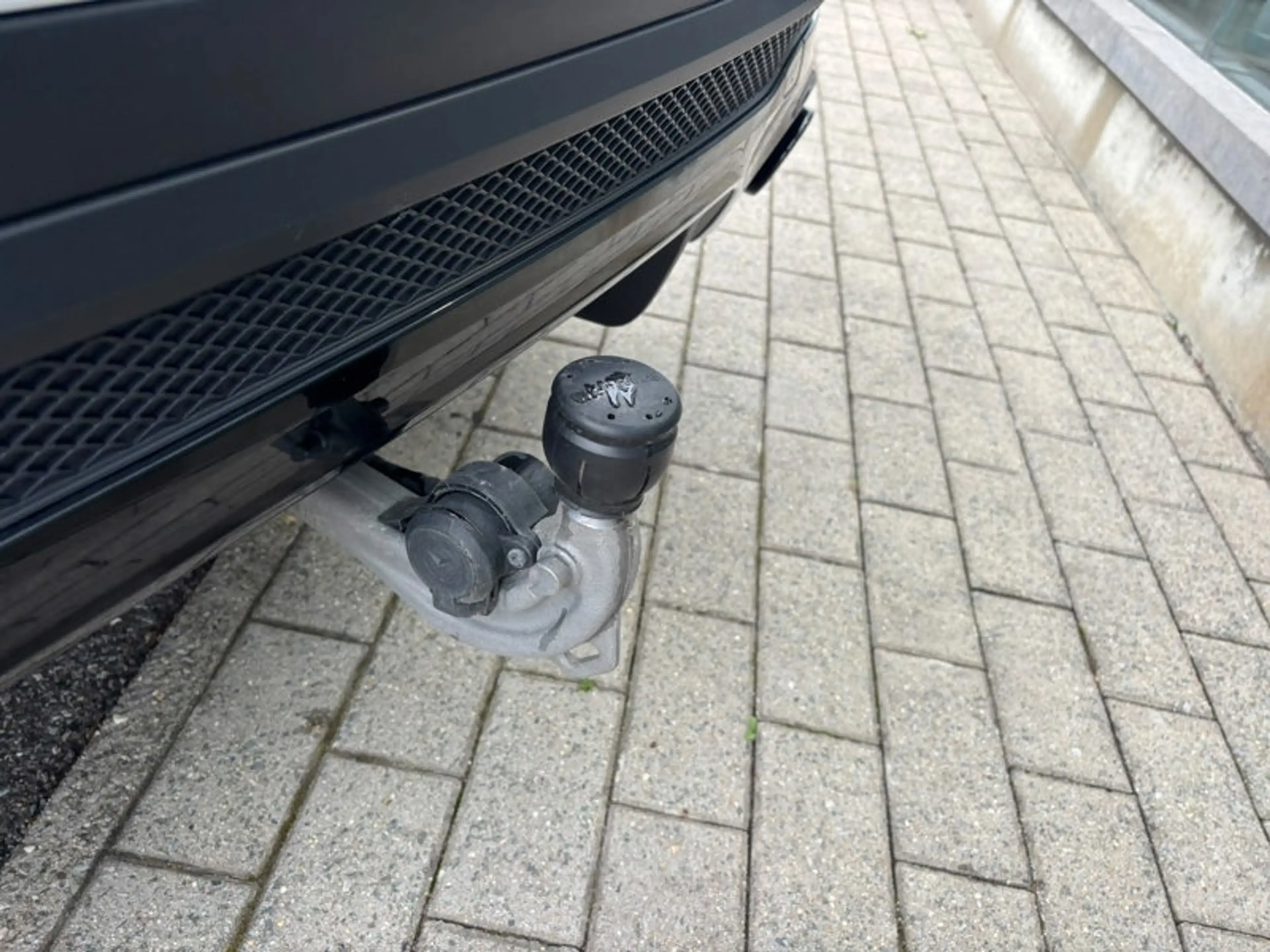 Mercedes-Benz GLB 35 AMG 4MATIC 7 Places Attelage — photo 11