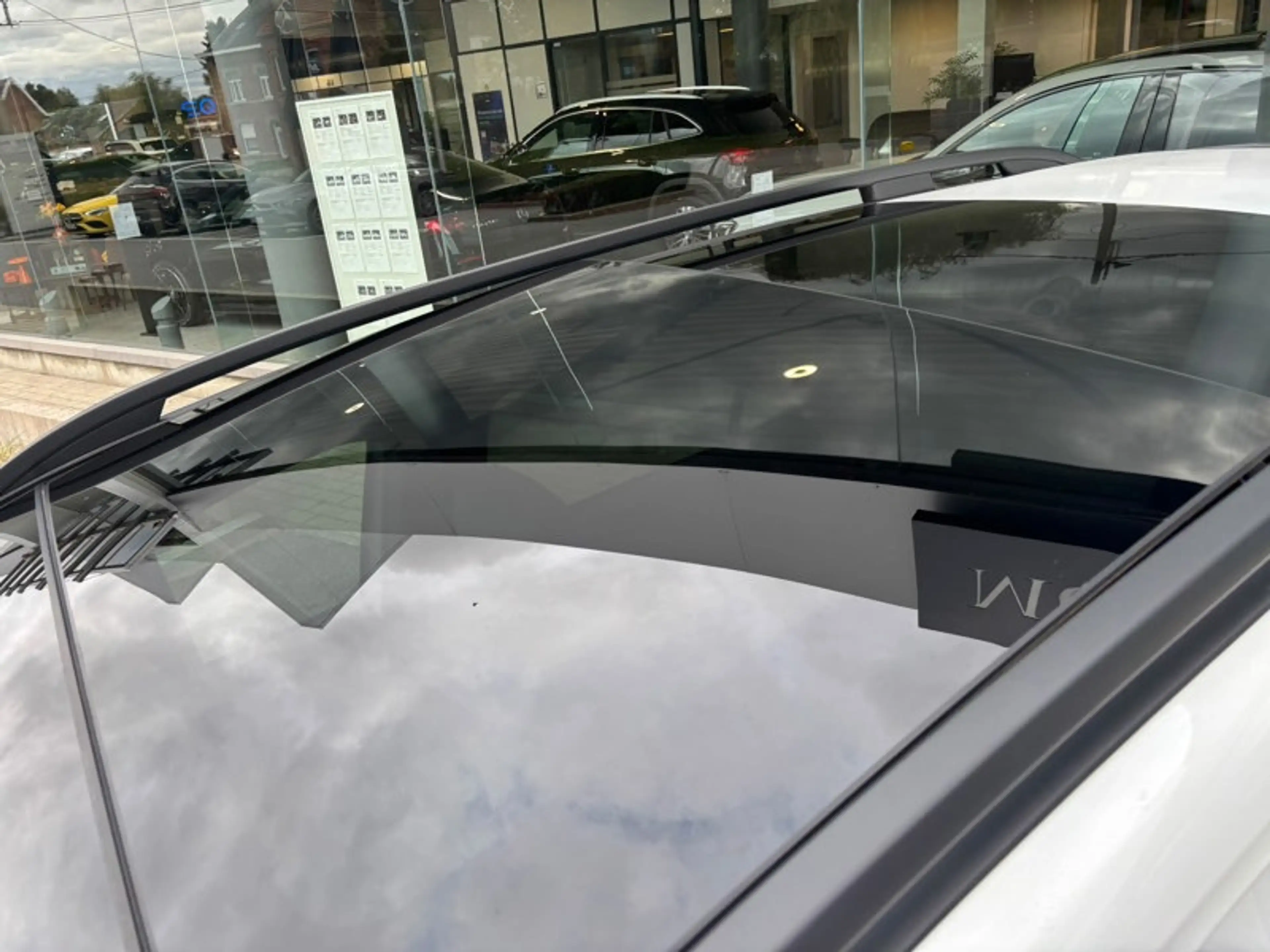 Mercedes-Benz GLB 35 AMG 4MATIC 7 Places Attelage — photo 10