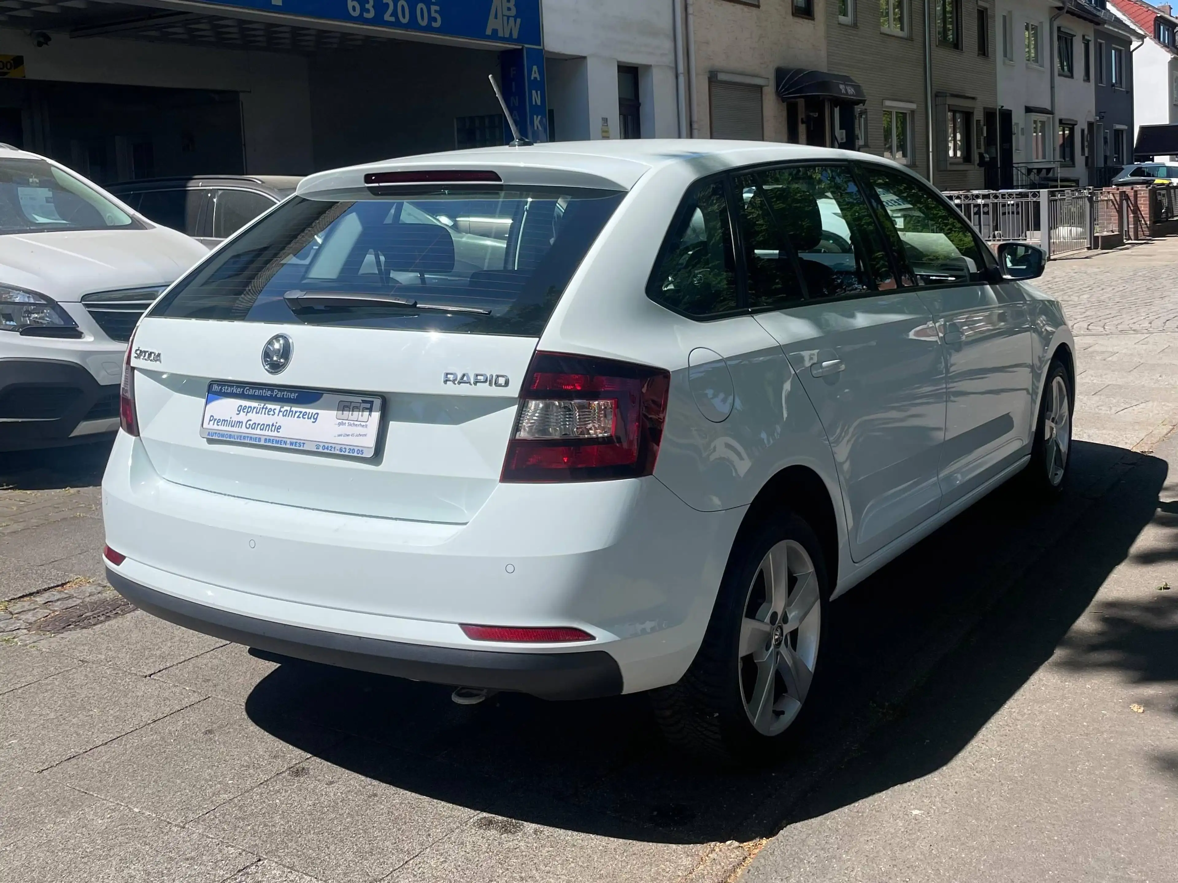 Skoda Rapid/Spaceback Cool Edition Inspektion ink. TÜV Neu — photo 8