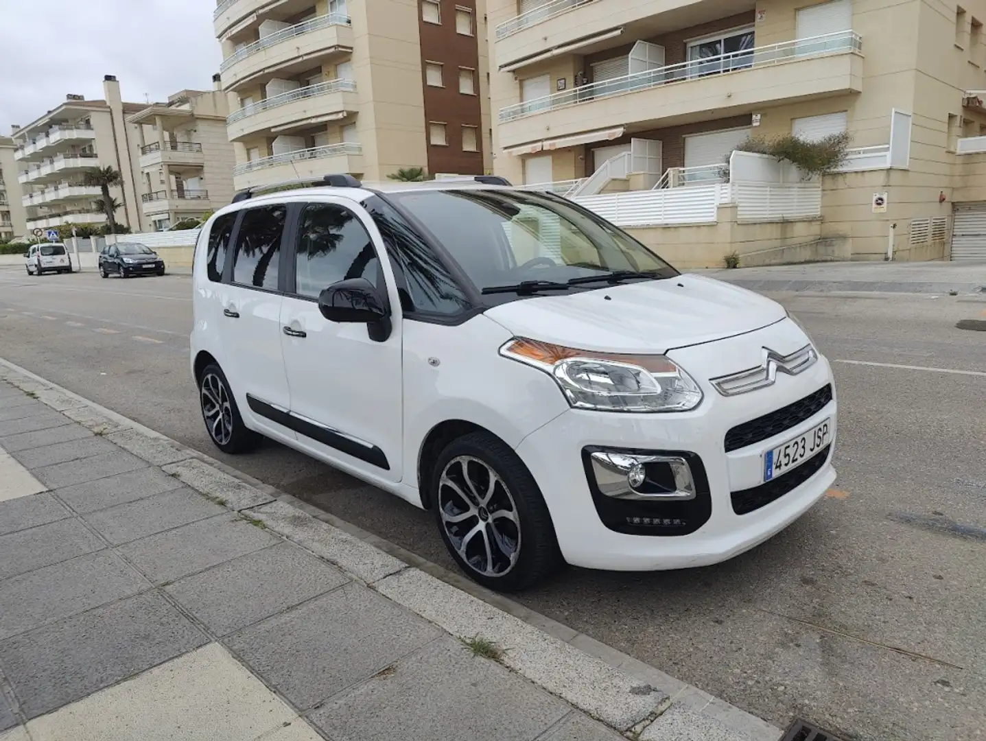 Citroen C3 Picasso 1.6BlueHDi Live Edition 100 Blanco - 2