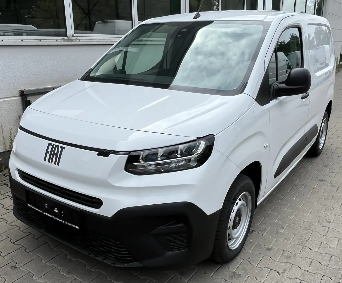 Fiat Doblo Easy Pro KAWA L1 1,5 BlueHDI Klima PDC Weiß - 1