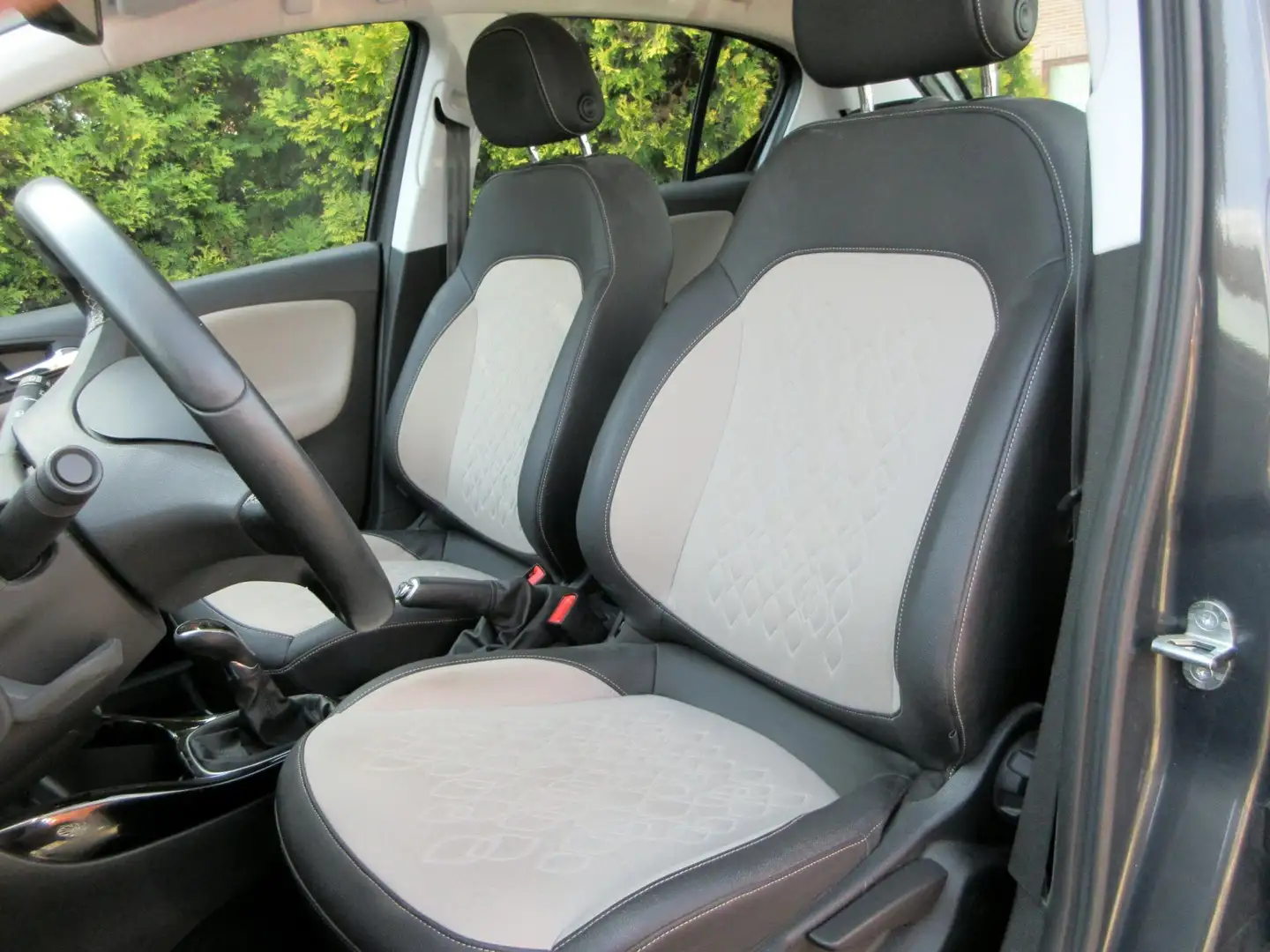 Opel Corsa 1.4 Cosmo Automaat*Ecc*Camera* Gris - 2