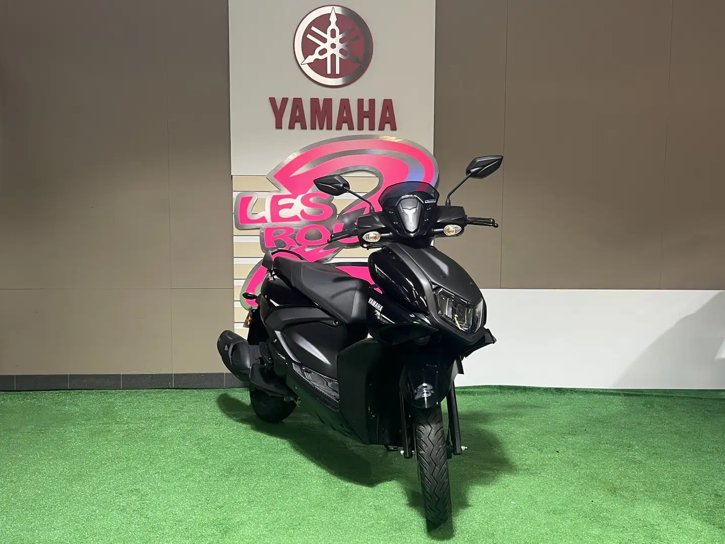 Yamaha RayZR Negro - 1
