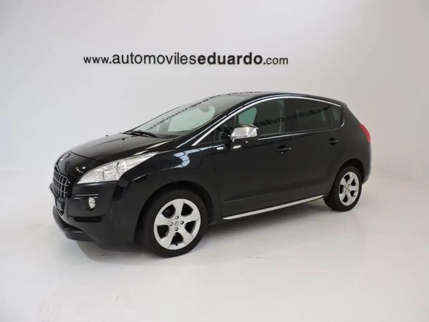 Peugeot 3008 Style 1.6 HDi 115 Negro - 1