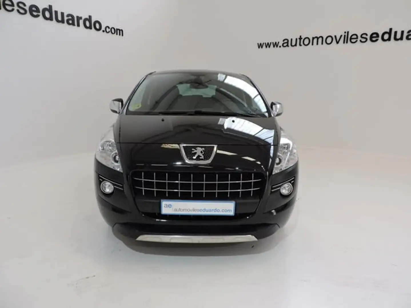 Peugeot 3008 Style 1.6 HDi 115 Negro - 2