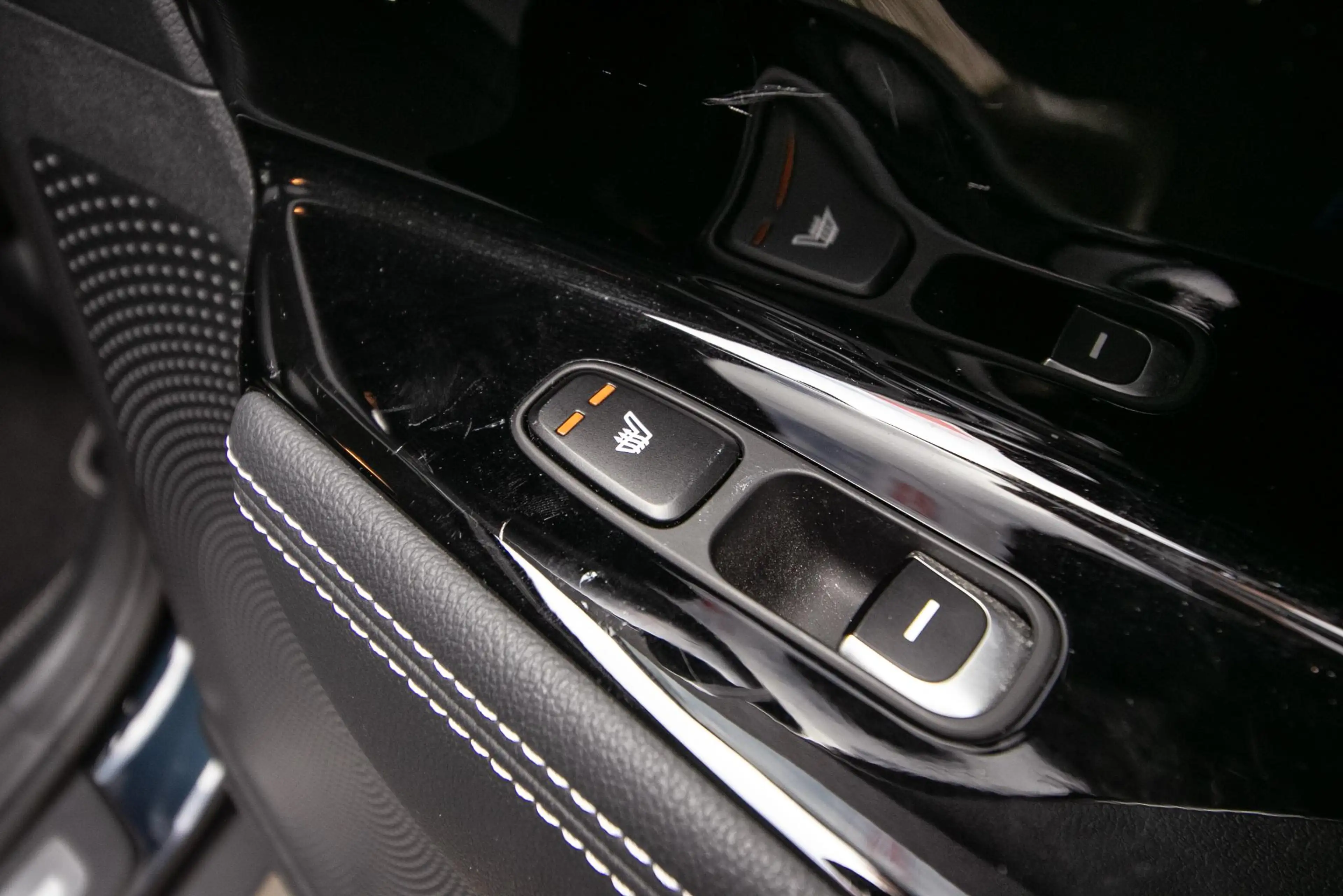 Kia e-Niro ExecutiveLine 64 kWh - 3 Fase | Leer | JBL Audio — photo 8