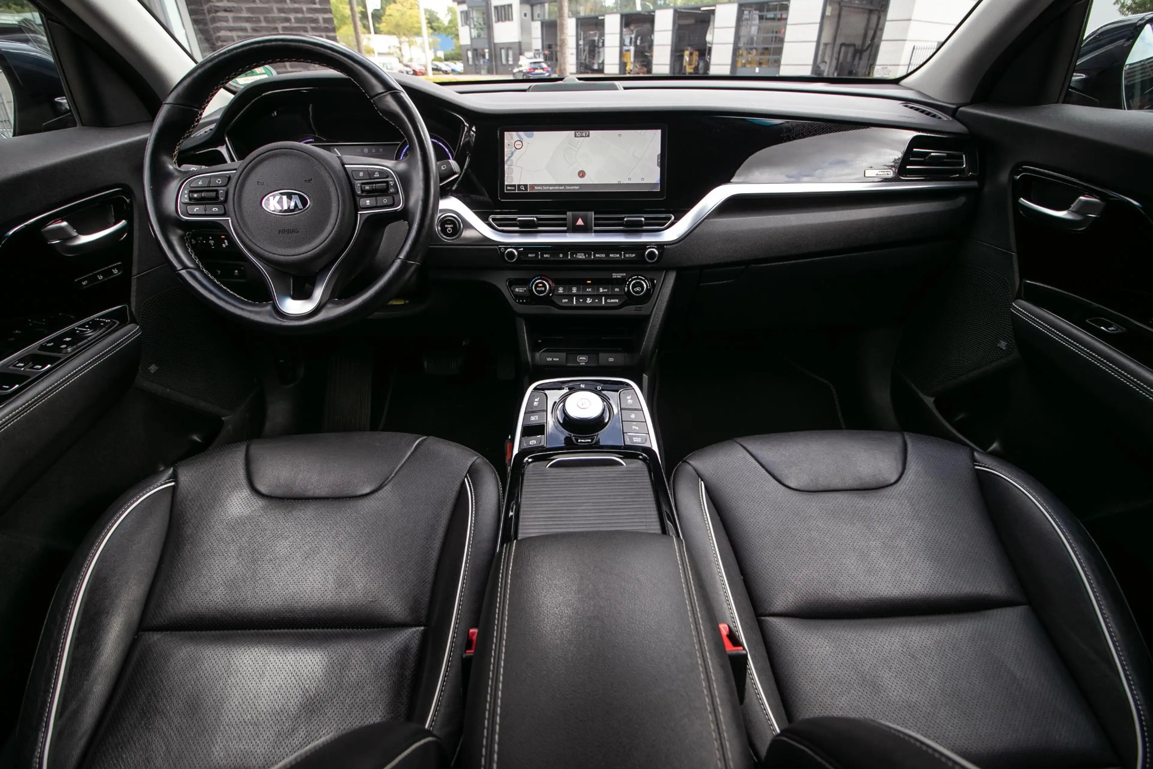 Kia e-Niro ExecutiveLine 64 kWh - 3 Fase | Leer | JBL Audio — photo 14