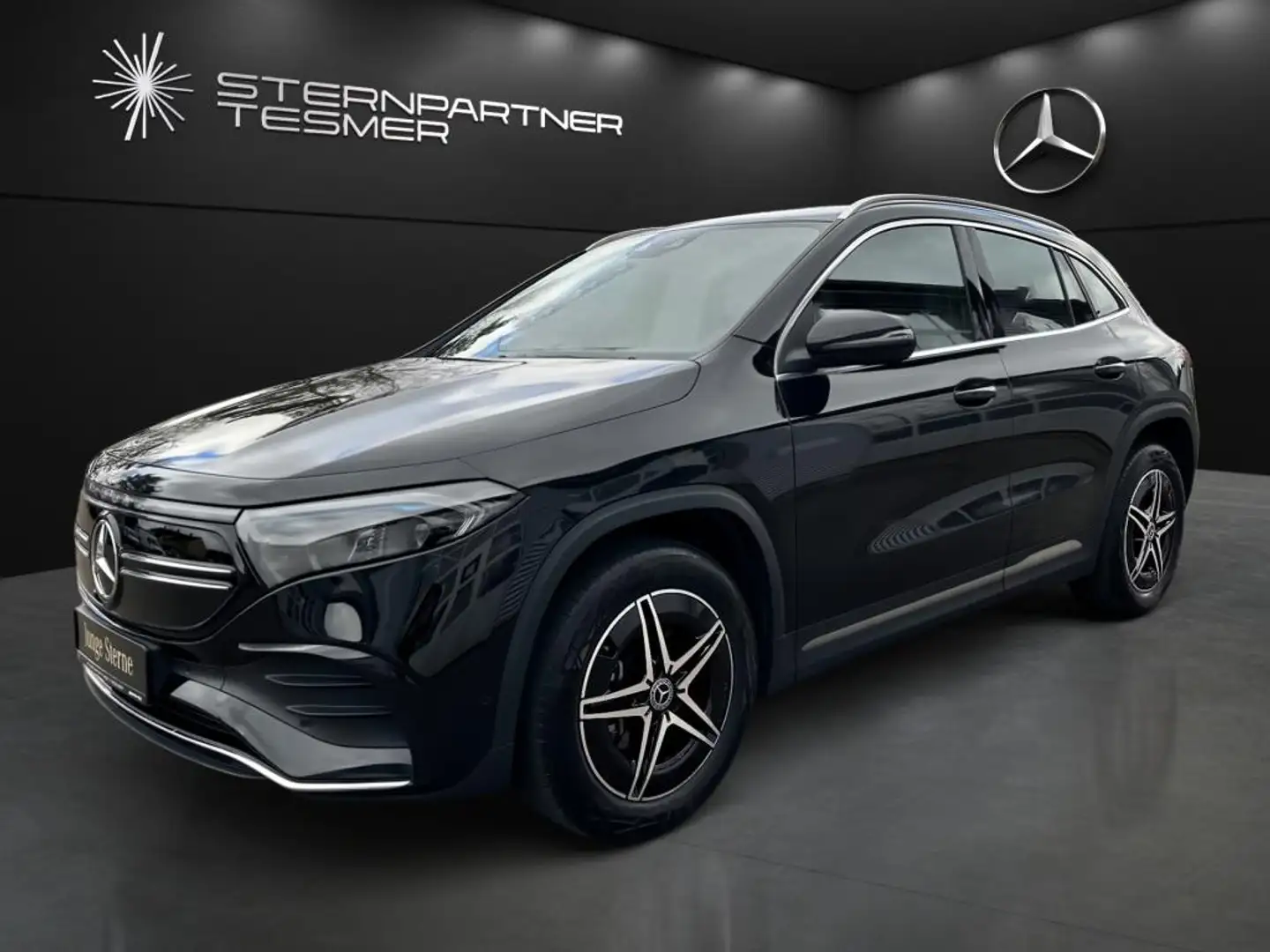 Mercedes-Benz EQA 250 AMG+LED+EASY-P+KAMERA+TOTW+AMBIENTE+SZHZ Zwart - 2