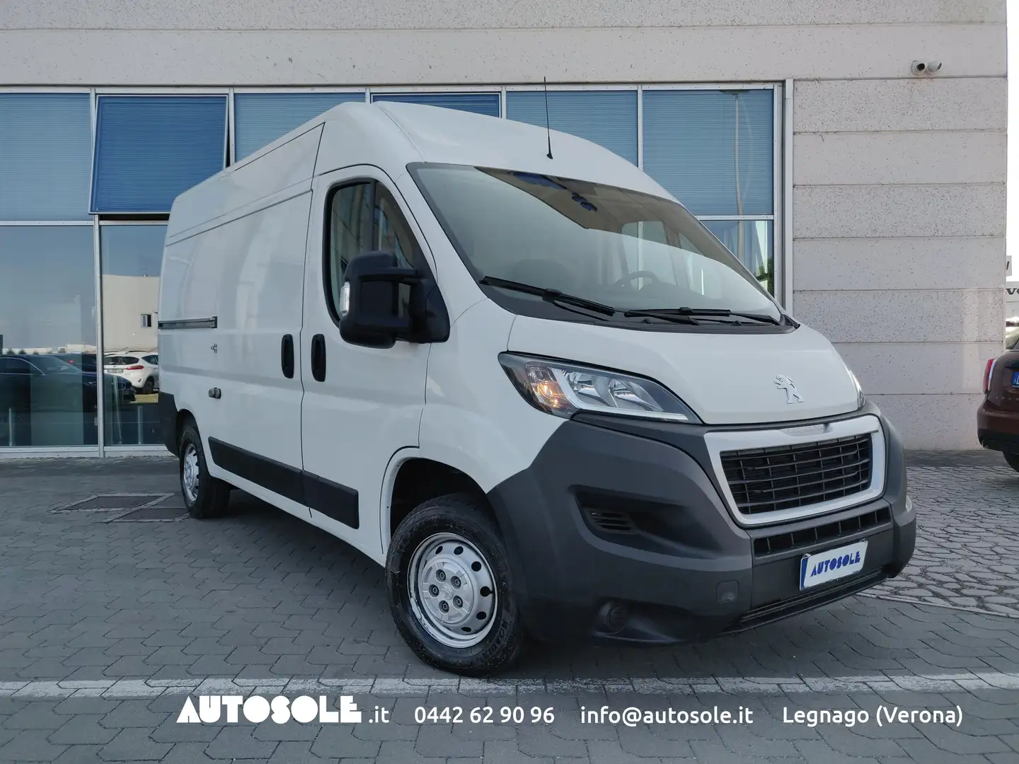 Peugeot Boxer 2.2 Mjt L2H2 Blanco - 1