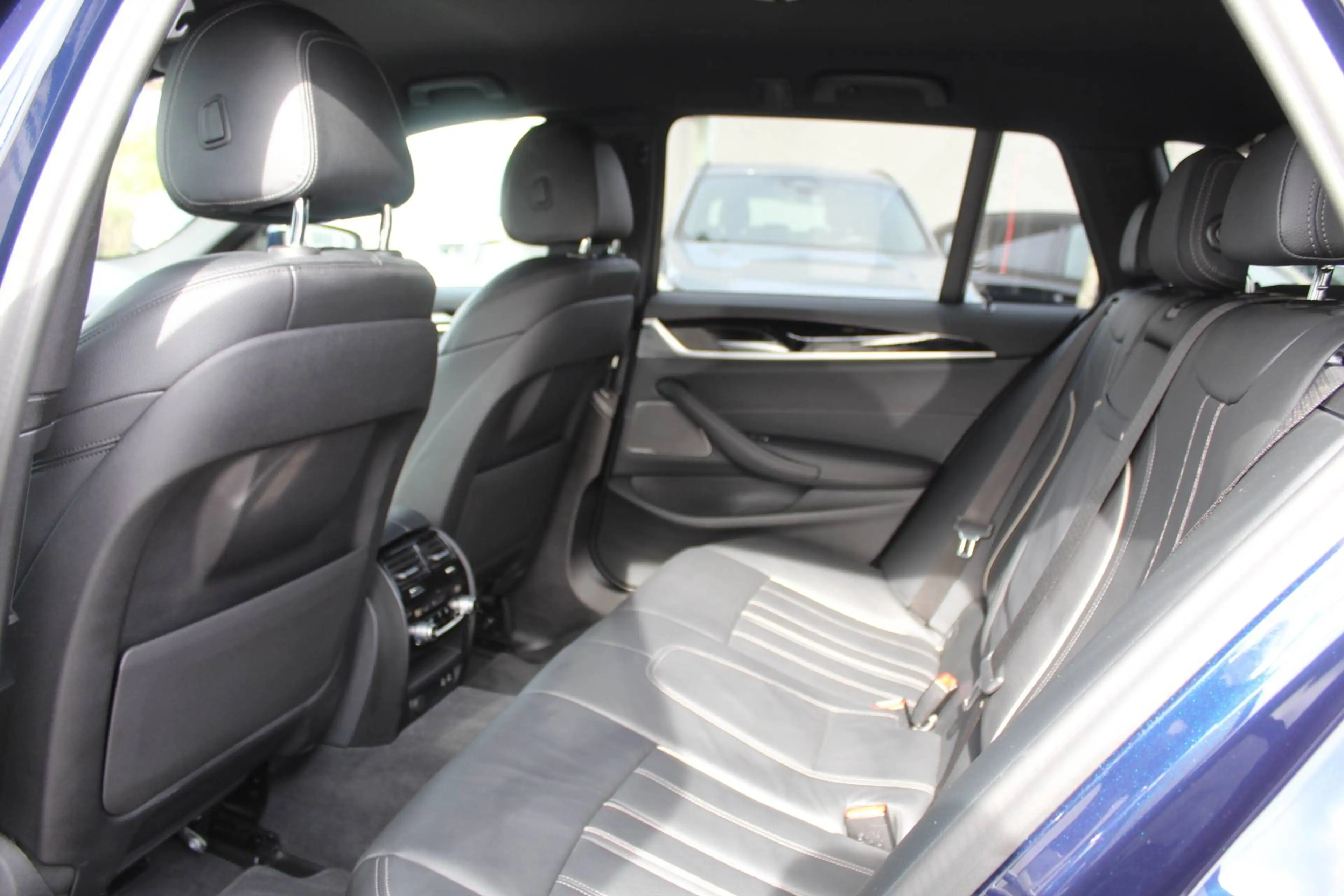 BMW 540 d xDrive M Sportpaket Tour. +HUD+DAB+H&K+Laser — photo 14