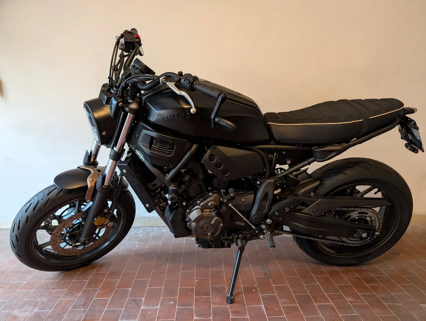 Yamaha XSR 700 2021 Noir - 2