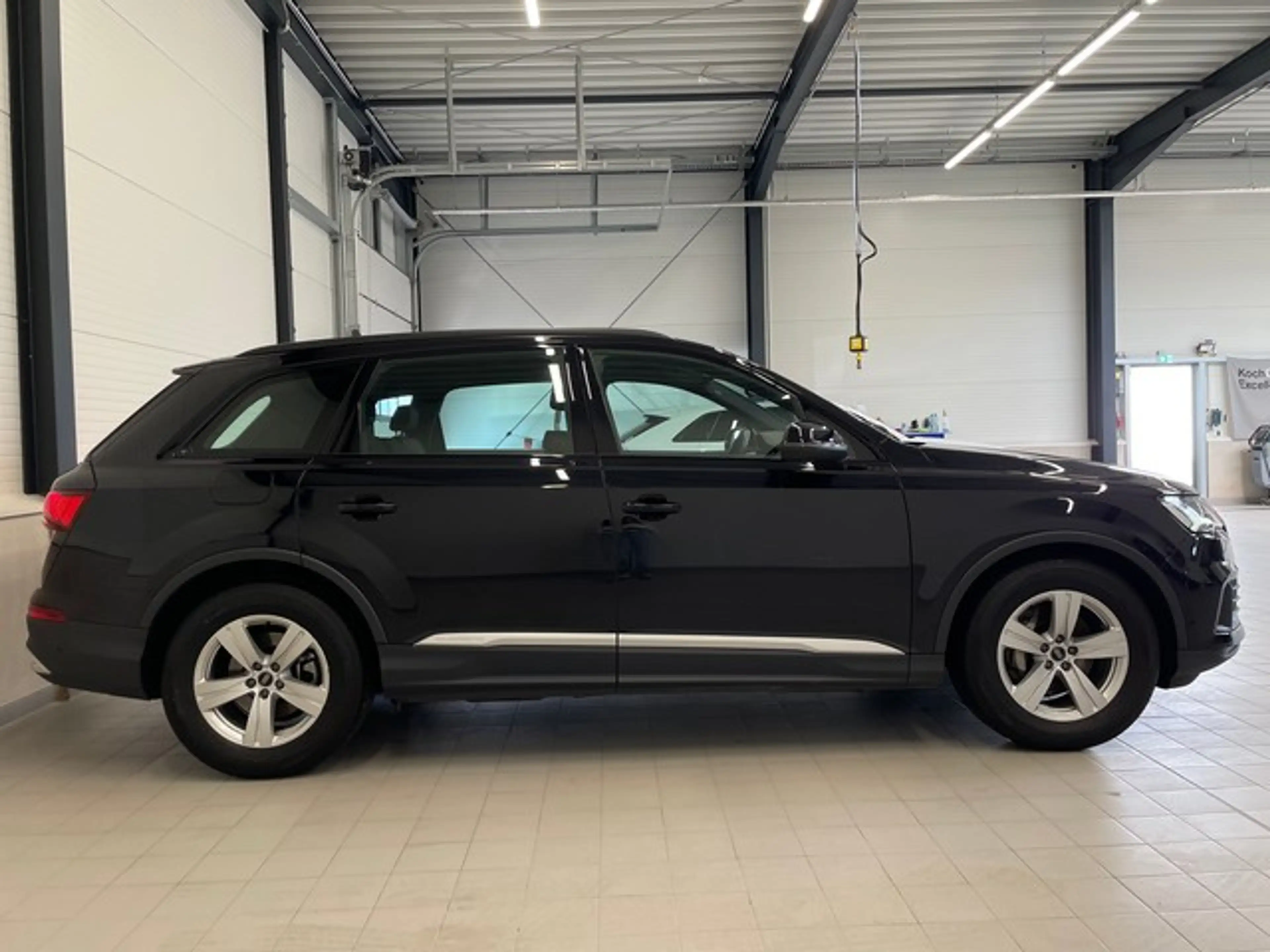 Audi Q7 50 TDI quattro AHK+NAVI+ACC+RFK+MATRIX — photo 4