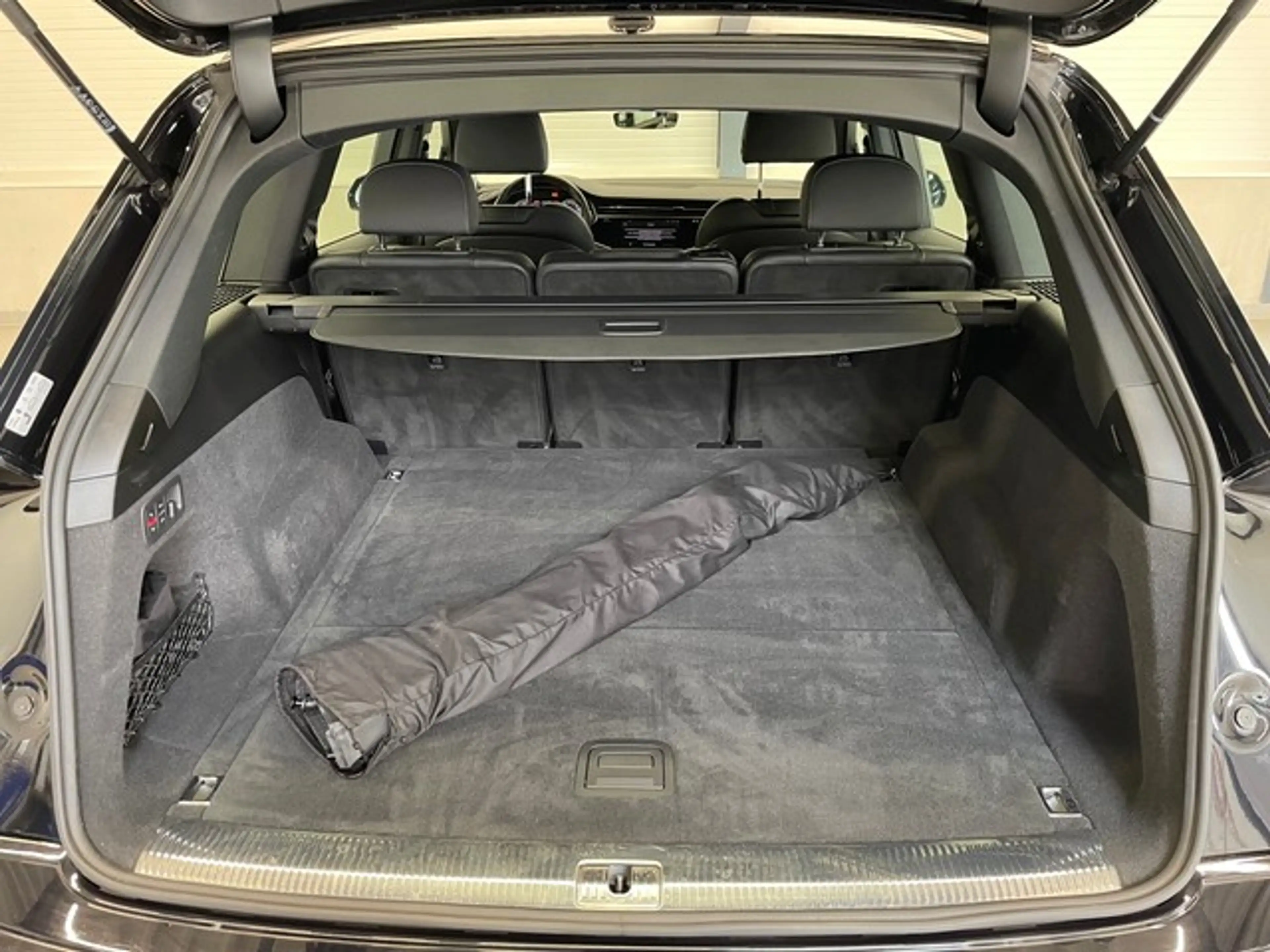 Audi Q7 50 TDI quattro AHK+NAVI+ACC+RFK+MATRIX — photo 9