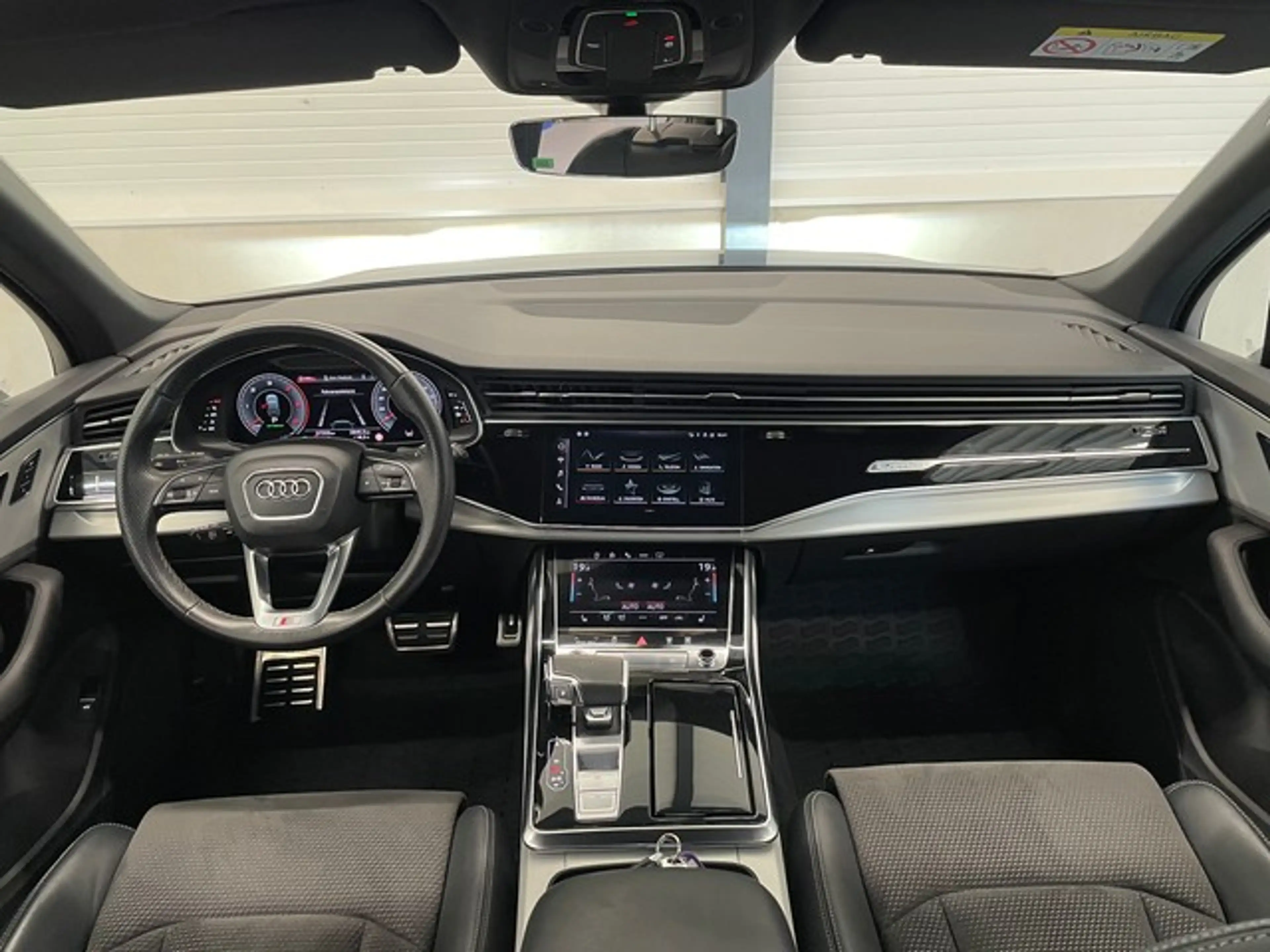 Audi Q7 50 TDI quattro AHK+NAVI+ACC+RFK+MATRIX — photo 14