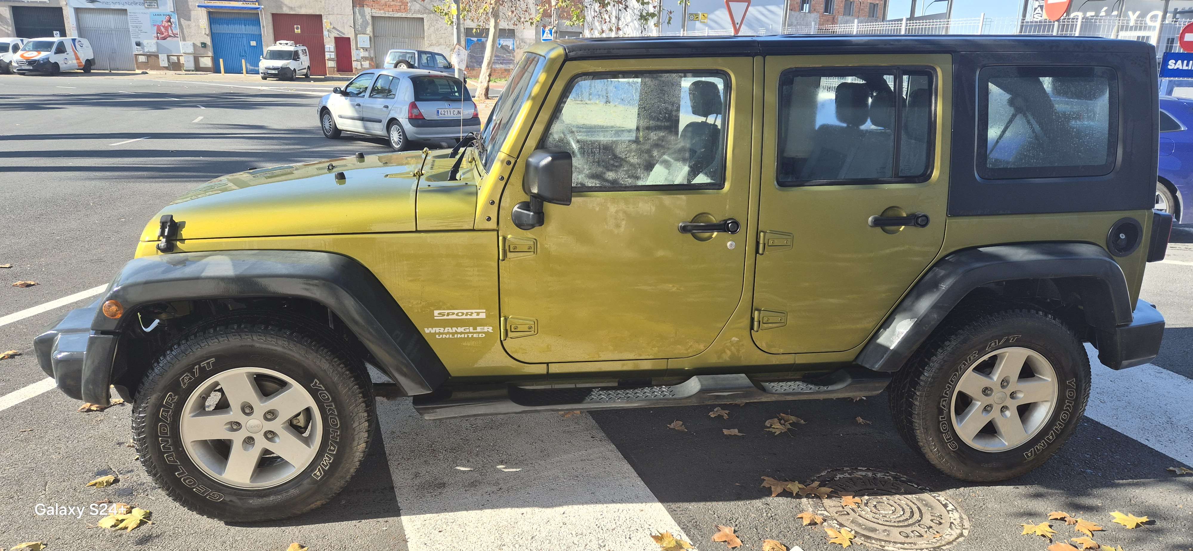 Jeep Wrangler Wrangler Unlimited 2.8CRD Sport - foto 1
