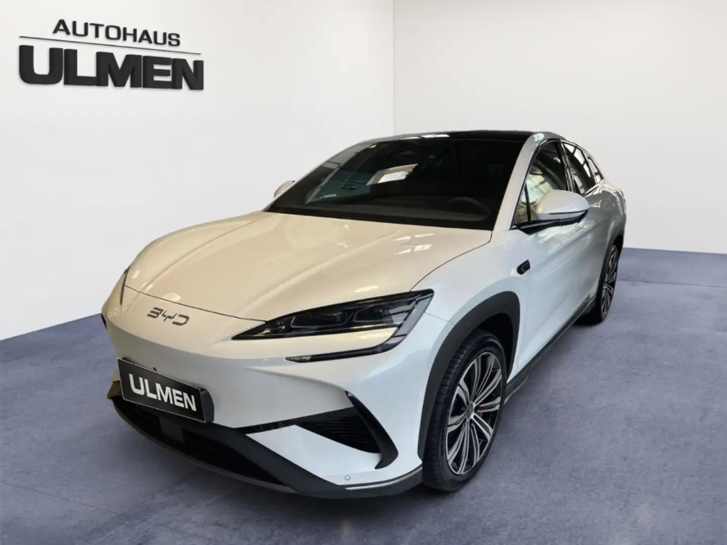 BYD Sealion 7 Design AWD 530PS Pano 20Zoll Top Ausstattung Fehér - 2