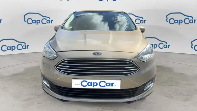 Ford C-Max view 5