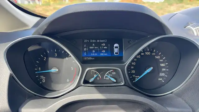 Ford C-Max view 12