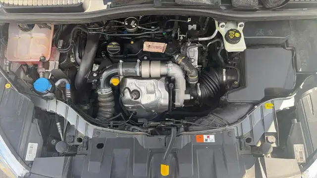 Ford C-Max view 15