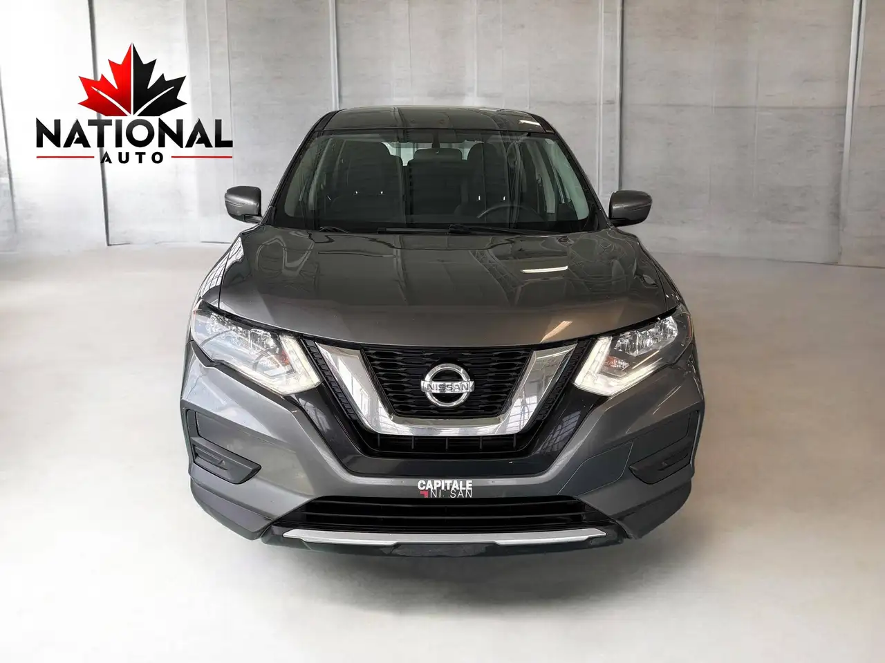 Nissan Rogue снимка Nissan Rogue