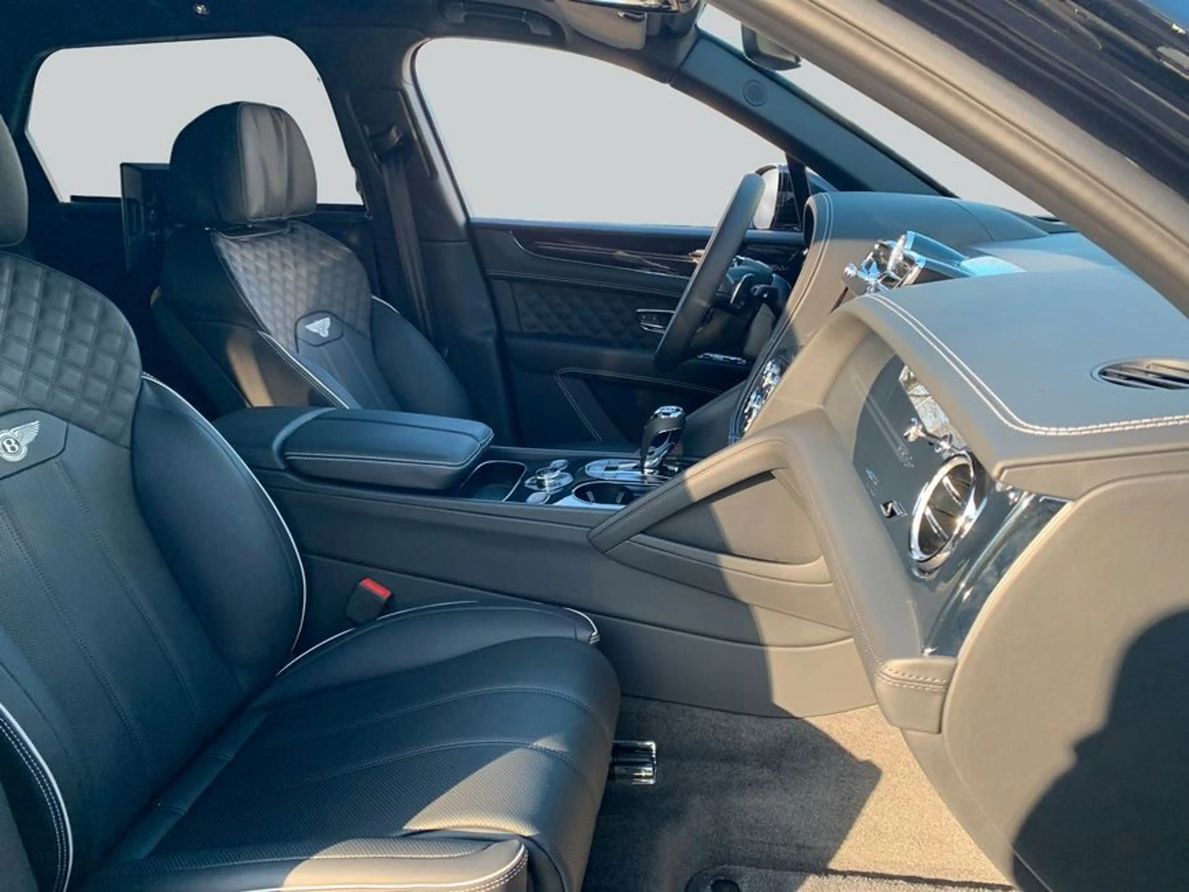 Bentley Bentayga S 404 kW, 5-türig — photo 15