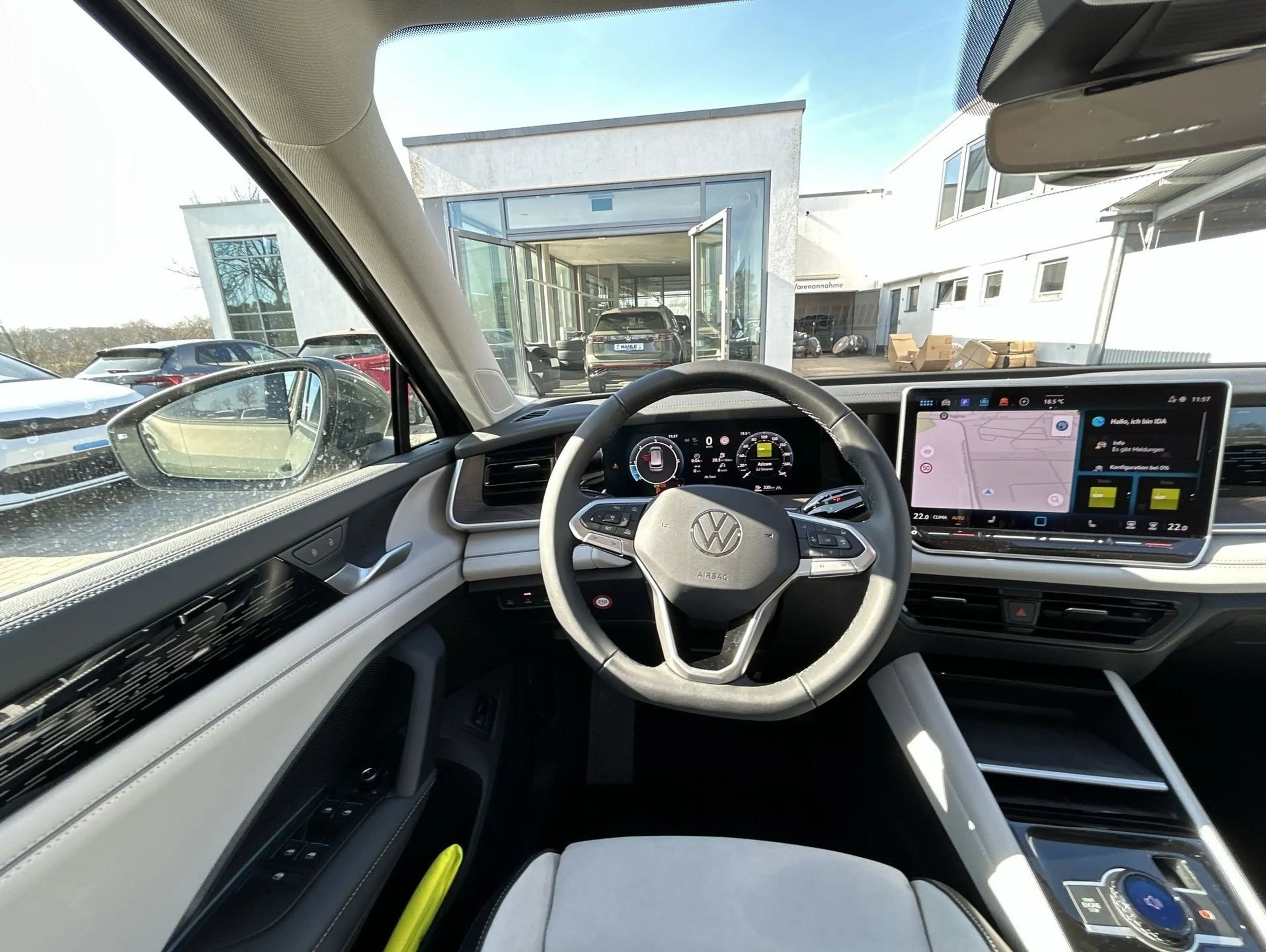 Volkswagen Tayron 2.0 TDI DSG Elegance AHK LM-Catania Winterräder IQ — photo 12