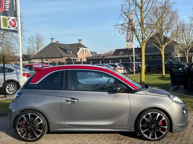 Opel Adam view 5