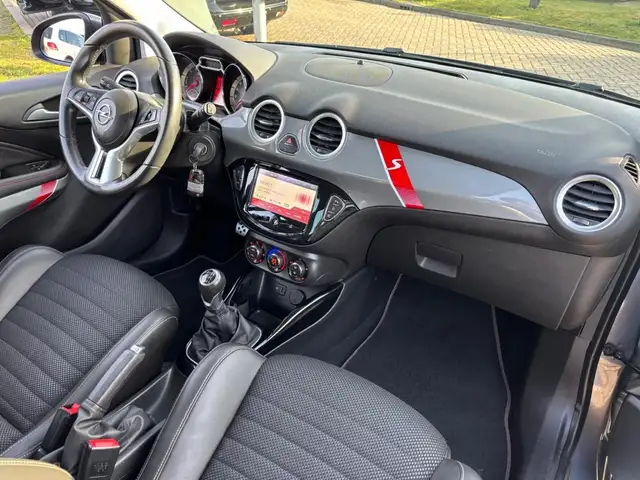 Opel Adam view 12