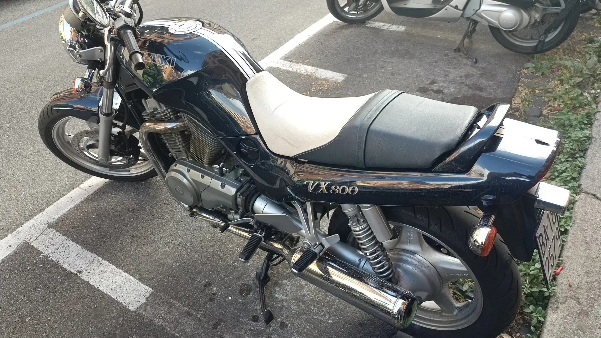 Suzuki VX 800 Blue - 1