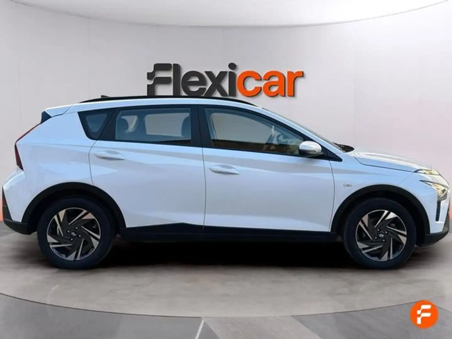 Hyundai BAYON 1.0 TGDI 74kW (100CV) 48V Maxx DCT Blanco - 2
