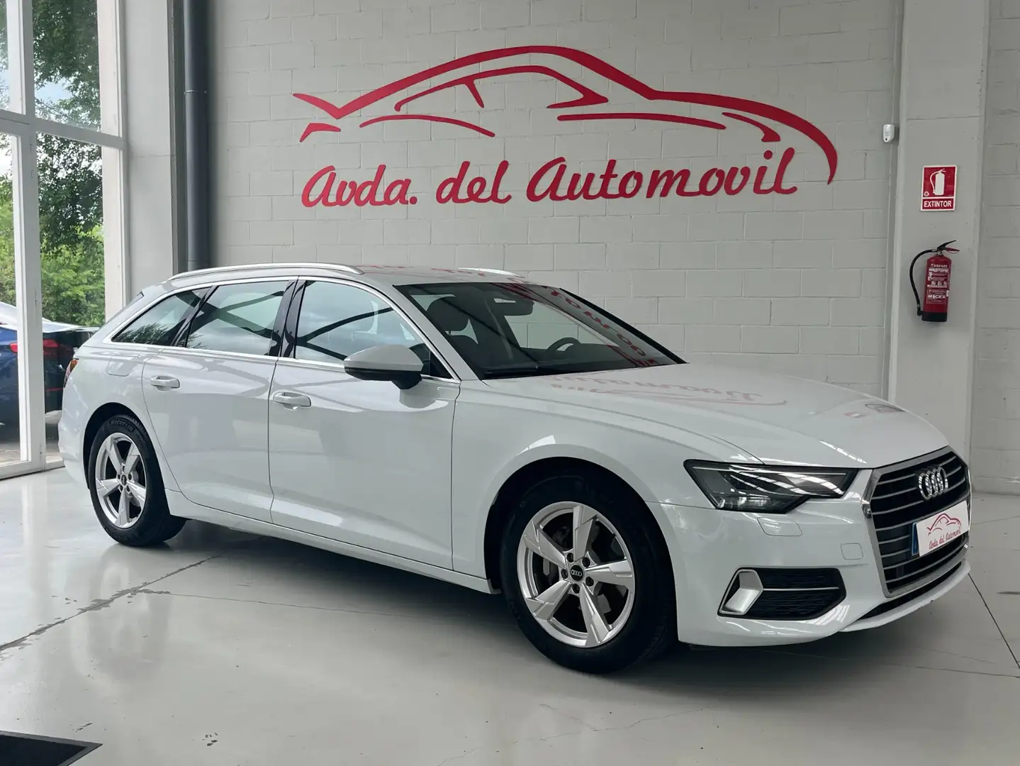 Audi A6 Avant Sport 40 TDI 150kW (204CV) S tron. Blanco - 1