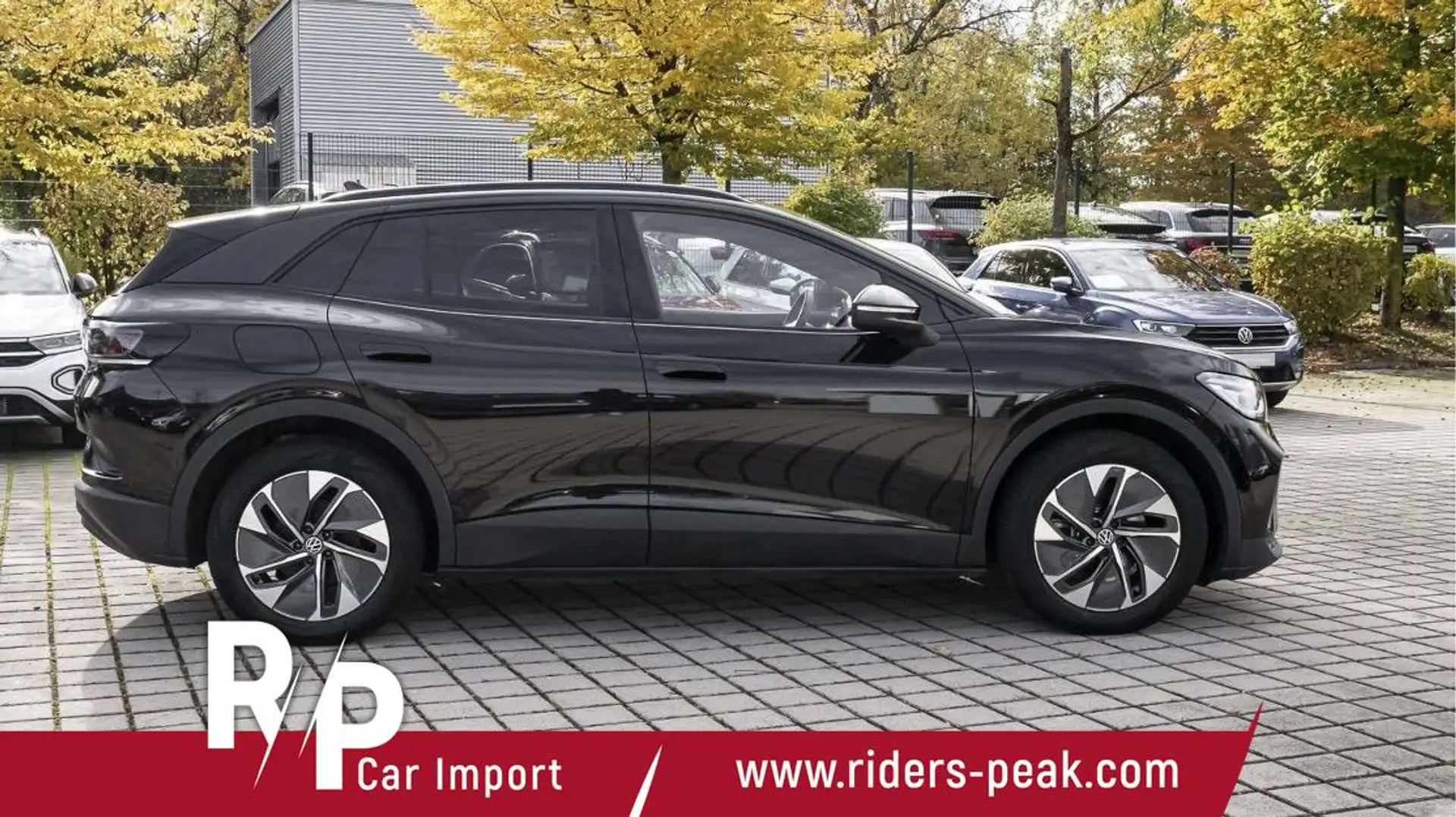 Volkswagen ID.4 Pure 170 PS/Wärmepumpe/Navi/IQ.Light Schwarz - 1