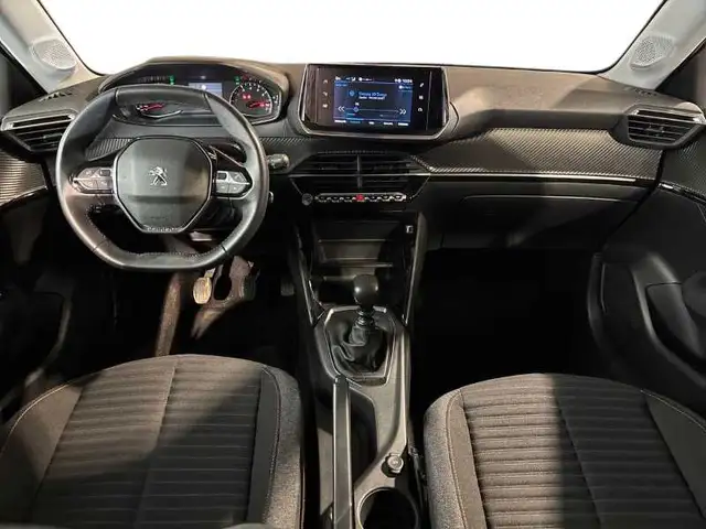 Peugeot 208 view 13