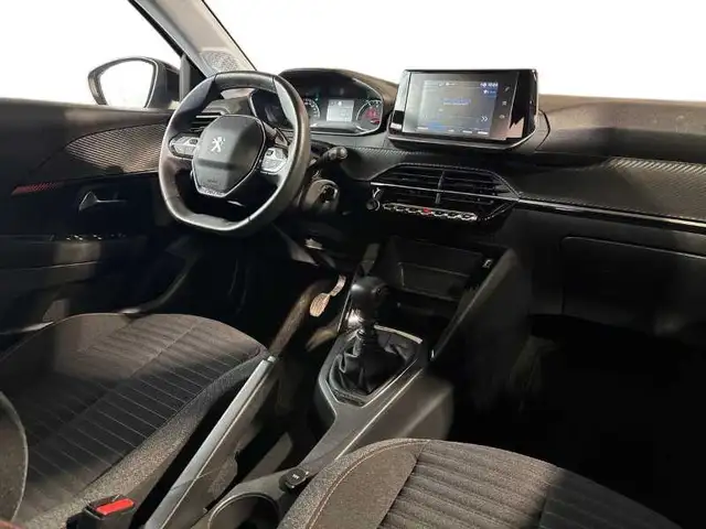 Peugeot 208 view 15