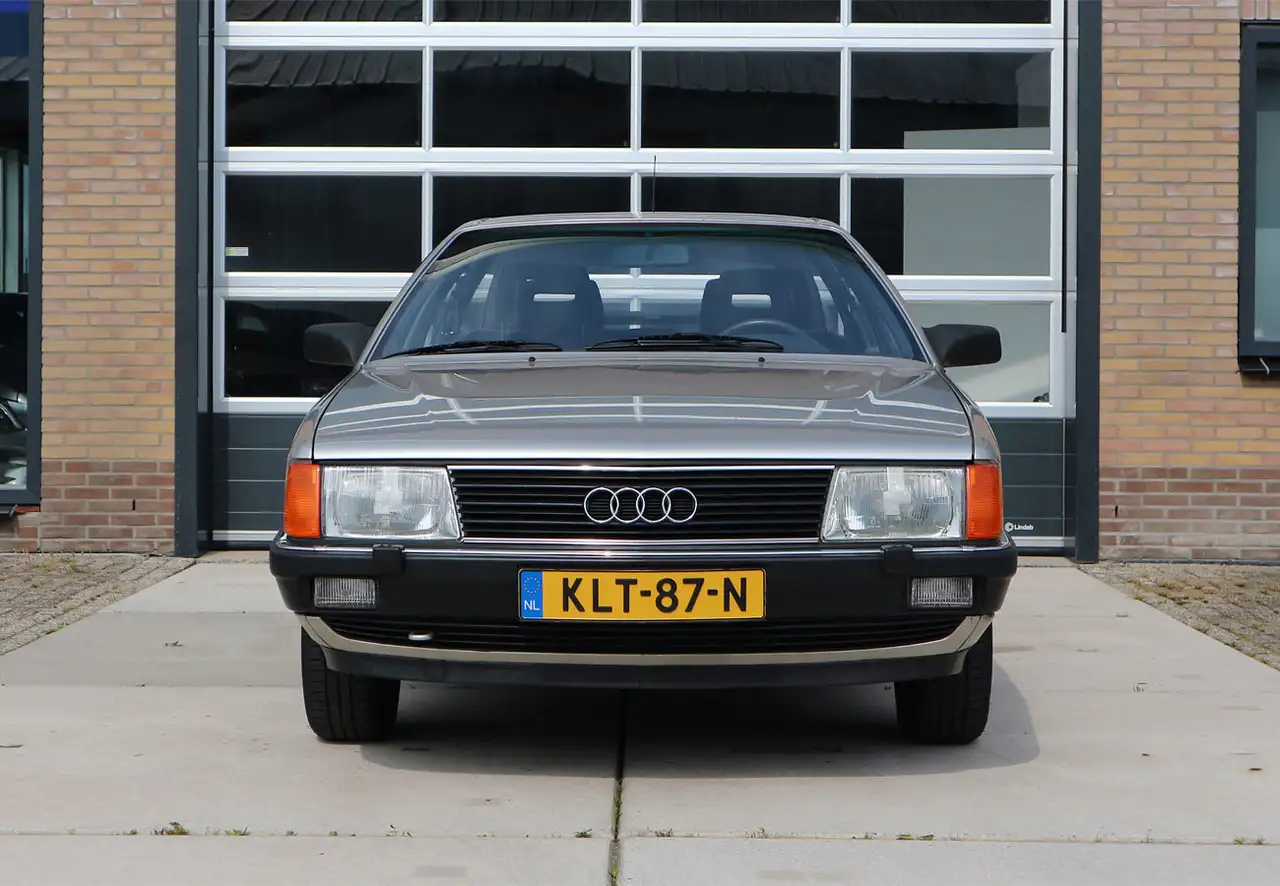 Audi 100 Avant CD Automaat 1e eigenaar, foto 3