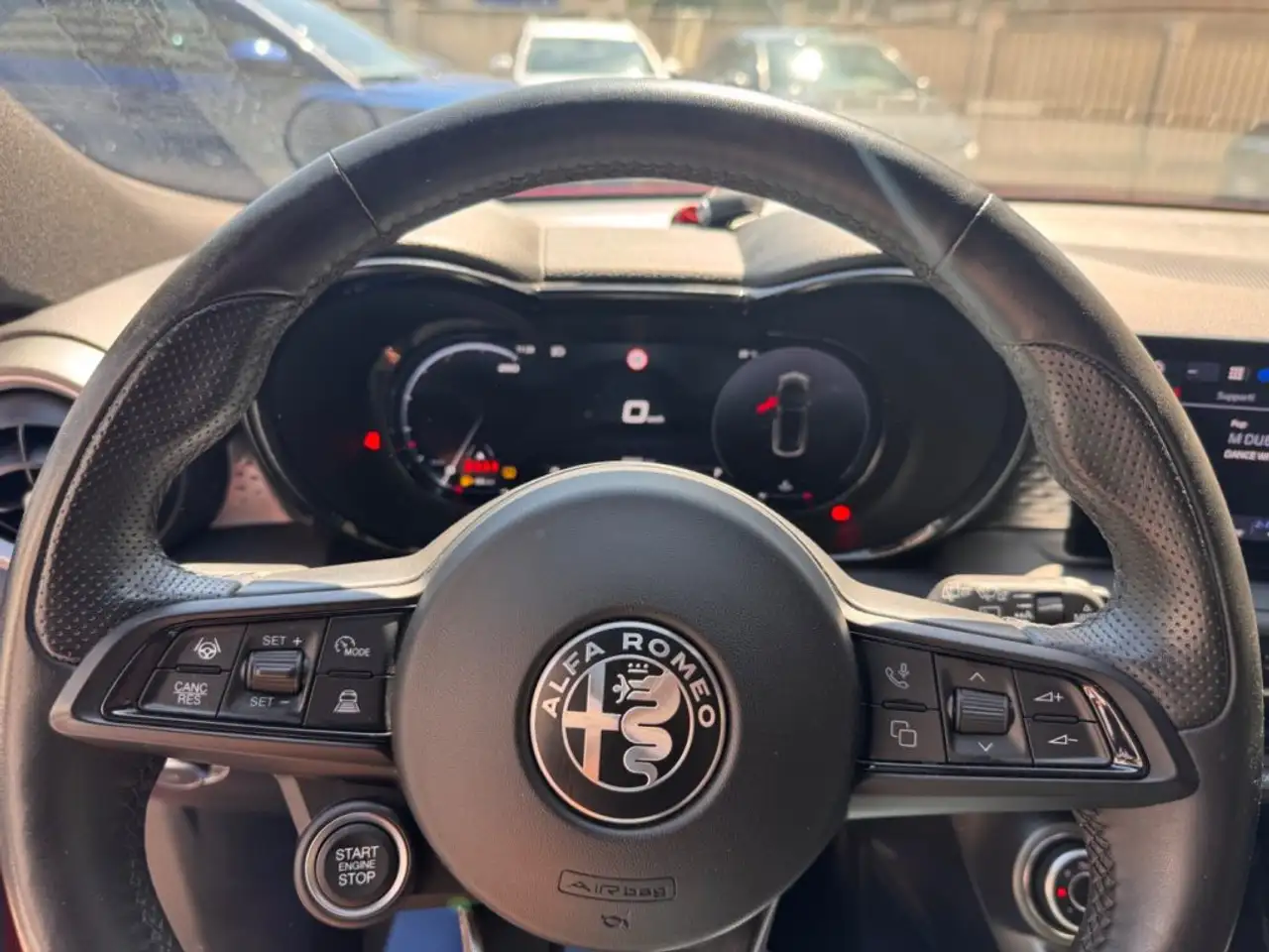 Alfa Romeo Tonale 2023 — фото 14