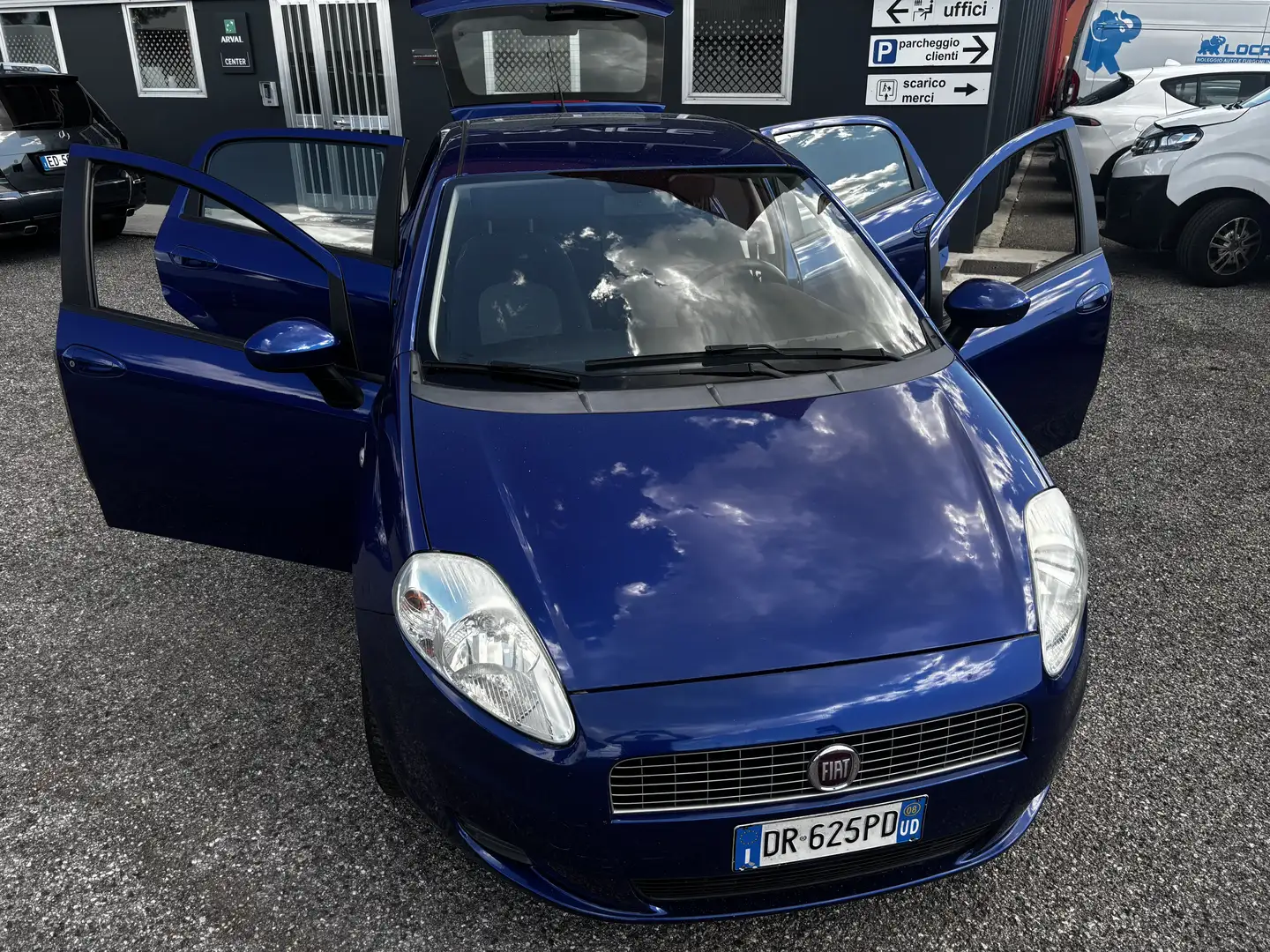 Fiat Punto 5p 1.2 Classic - 1